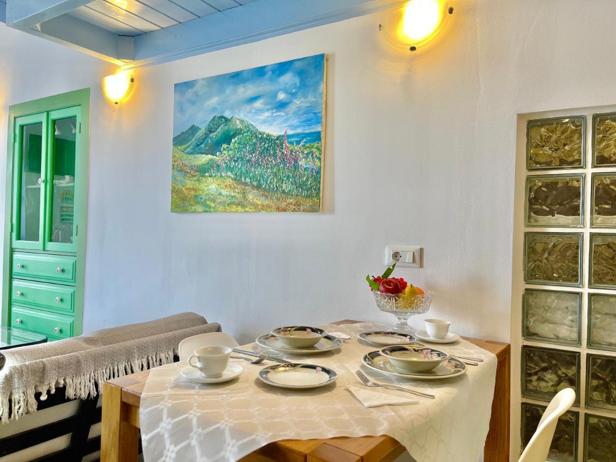 Seafront - Harbour View , Pitini 2 Apartment ซีมี ภายนอก รูปภาพ